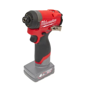 Visseuse à chocs Milwaukee M12 FID2-0 : Puissance et compacité pour vos vissages précis (147 Nm)